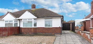 2 bedroom semi-detached bungalow for sale