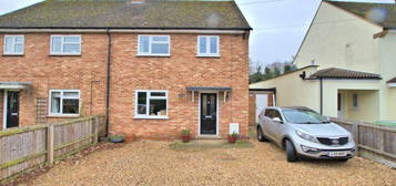 3 bedroom semi-detached house