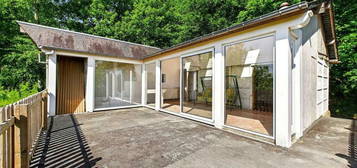 Maison de 4 pièces de 70 m2 avec jardin et vue, située à Saint-Hilaire-du-Harcouët