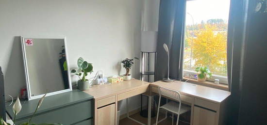 Studentenwohnung /Wg /Studenten Wg /Studentenzimmer