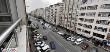 ÖRNEKEVLER DE KOMBİLİ 4.KAT 3+1 150 M2 G. CEPHE İÇİ YAPILI DAİRE