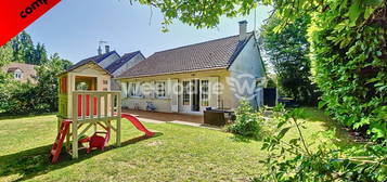 Maison de plain-pied  à vendre, 5 pièces, 3 chambres, 85 m²