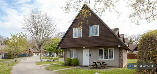 3 bedroom detached house