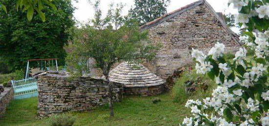 Maison 86m² traditionnelle indépendante de plain pied et sans vis à vis