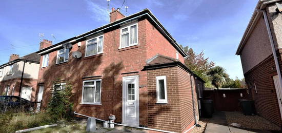 5 bedroom semi-detached house