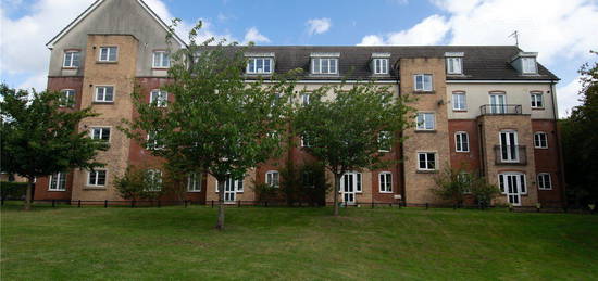 Flat to rent in Riverpark Way, Northfield, Birmingham, West Midlands B31