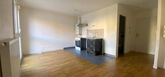 Location appartement 1 pièce 27 m²