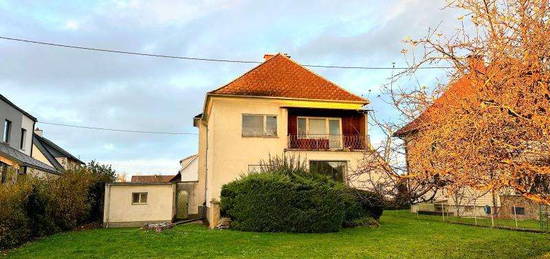 Gestalten Sie Ihr Traumhaus in Christkindl - Ein Paradies für Familien in Top Lage und großem Garten