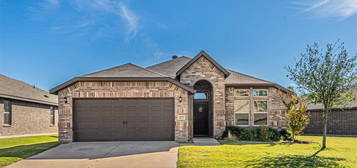 2573 Old Buck Dr, Weatherford, TX 76087