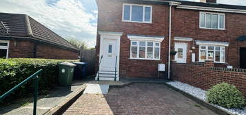 2 bed end terrace house to rent