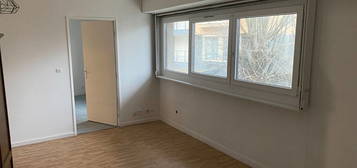 Appartement  à vendre, 2 pièces, 1 chambre, 58 m²