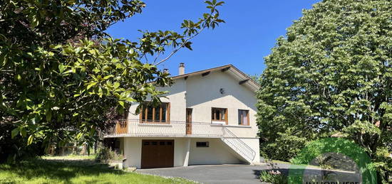 Maison  à vendre, 6 pièces, 4 chambres, 132 m²