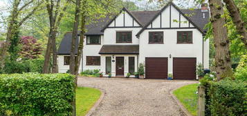 5 bedroom detached house for sale