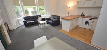 2 bed flat to rent