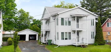 872 - 874, Rue Saint-Louis
Thetford Mines