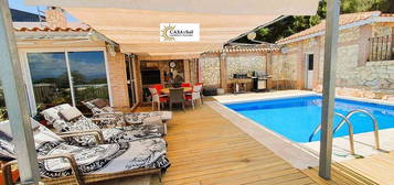 Chalet en Pinos de Alhaurín - Periferia, Alhaurín de la Torre