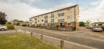 2 bedroom ground floor flat for sale