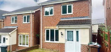 3 bedroom detached house to rent