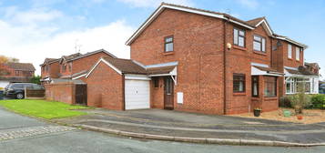 4 bed detached house for sale