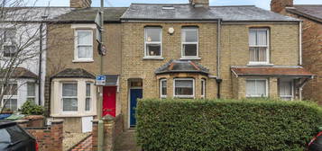 5 bedroom terraced house