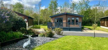 2 bedroom lodge for sale