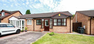 2 bedroom semi-detached bungalow for sale