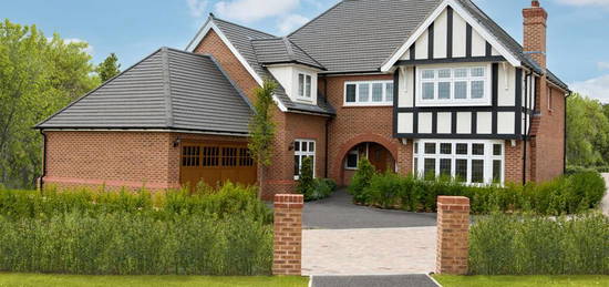 5 bedroom detached house for sale