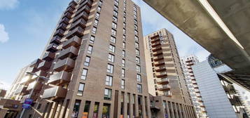 3 bed flat to rent