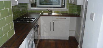 2 bed flat to rent