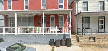 222 Cleveland Ave, Waynesboro, PA 17268