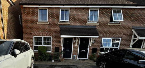 3 bed semi-detached house for sale