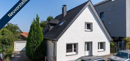 Bielefeld-Mitte: freistehendes Einfamilienhaus | 74 m² Wfl. im EG + wohnlich ausgebautes DG | Garage