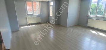 SAHBNDEN BARAJ YOLU ST 3+1 140 m2 KRALIK DARE