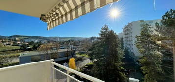 Appartement T4 avec balcon et parking