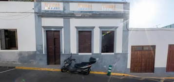 Chalet en calle Guayarmina, 18