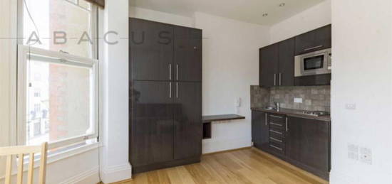 Studio to rent in West End Lane, London NW6