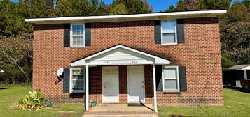 304 Sharpe Rd, Rocky Mount, NC 27803