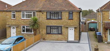 3 bed semi-detached house for sale