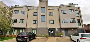 Flat for sale in Bradfield Close, Woking, Surrey GU22