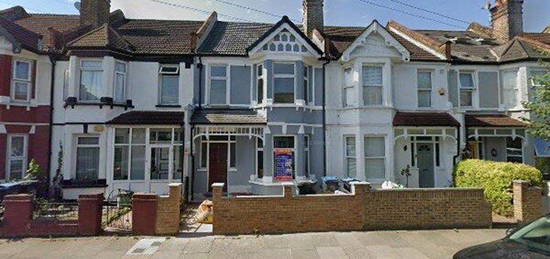 3 bed terraced house to rent