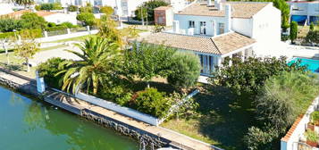 Casa o chalet en venta en Carrer Norfeu, Cap Ras - Creus - Falconera