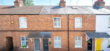 2 bedroom terraced house