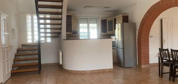 Kiadó családi ház, albérlet, Egerben 330 E Ft / hó, 5 szobás