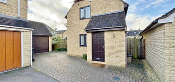 3 bedroom detached house to rent