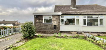 Property for sale in Paddock Close, Garforth, Leeds LS25