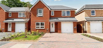 4 bedroom detached house