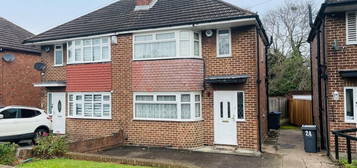 2 bedroom semi-detached house for sale