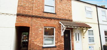 2 bedroom terraced house