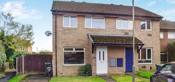 Semi-detached house to rent in Chamberlain Place, Kidlington OX5