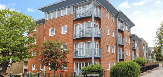 Flat for sale in Lansdowne Road, Hove, East Sussex BN3